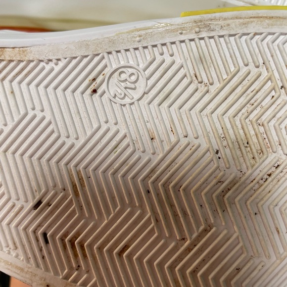 SpongeBob SquarePants womens Sneakers - Pink and Yellow size 8.5 - Picture 4 of 4